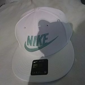 Nike Snapback